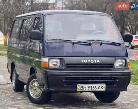Синий Тойота Хиасе, объемом двигателя 0 л и пробегом 290 тыс. км за 3400 $, фото 13 на Automoto.ua