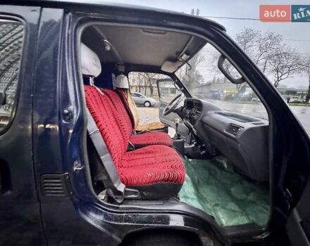 Синий Тойота Хиасе, объемом двигателя 0 л и пробегом 290 тыс. км за 3400 $, фото 27 на Automoto.ua
