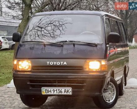 Синий Тойота Хиасе, объемом двигателя 0 л и пробегом 290 тыс. км за 3400 $, фото 7 на Automoto.ua