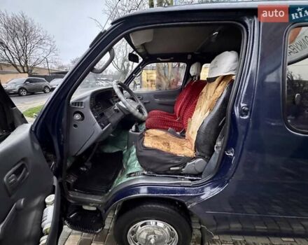 Синий Тойота Хиасе, объемом двигателя 0 л и пробегом 290 тыс. км за 3400 $, фото 21 на Automoto.ua
