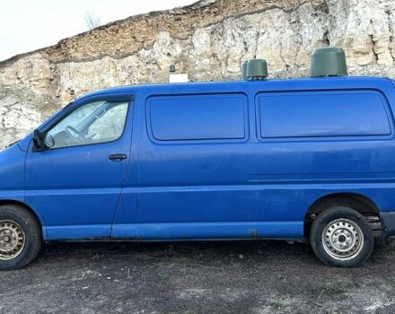 Синий Тойота Хиасе, объемом двигателя 2.4 л и пробегом 320 тыс. км за 4500 $, фото 2 на Automoto.ua