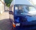 Синий Тойота Хиасе, объемом двигателя 2.4 л и пробегом 250 тыс. км за 2500 $, фото 1 на Automoto.ua