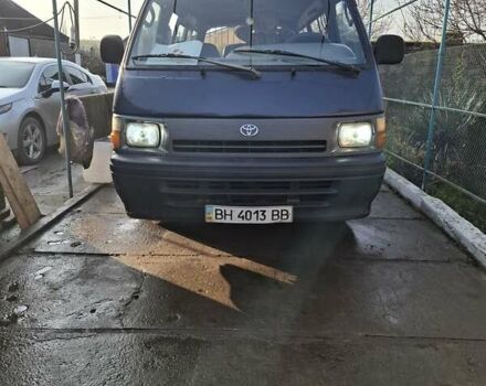 Синий Тойота Хиасе, объемом двигателя 2.4 л и пробегом 300 тыс. км за 3500 $, фото 1 на Automoto.ua