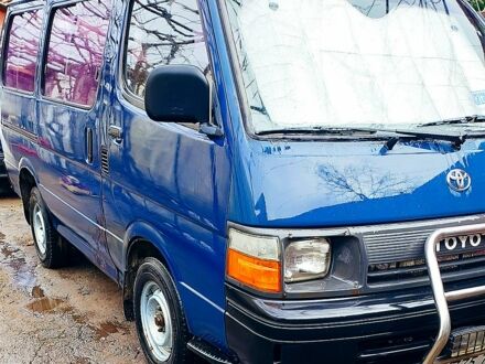 Синий Тойота Хиасе, объемом двигателя 2.4 л и пробегом 612 тыс. км за 3250 $, фото 1 на Automoto.ua