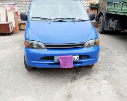 Синій Тойота Хіасє, об'ємом двигуна 2.4 л та пробігом 300 тис. км за 5500 $, фото 1 на Automoto.ua