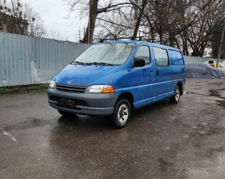 Синій Тойота Хіасє, об'ємом двигуна 2.5 л та пробігом 200 тис. км за 2800 $, фото 1 на Automoto.ua