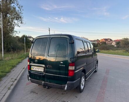 Зелений Тойота Хіасє, об'ємом двигуна 2.5 л та пробігом 260 тис. км за 12500 $, фото 3 на Automoto.ua