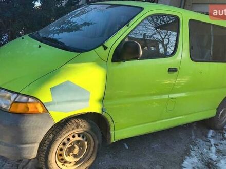 Зеленый Тойота Хиасе, объемом двигателя 2.45 л и пробегом 180 тыс. км за 4200 $, фото 1 на Automoto.ua