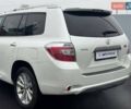 Белый Тойота Хайлендер, объемом двигателя 3.31 л и пробегом 418 тыс. км за 10490 $, фото 5 на Automoto.ua