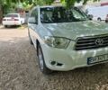 Білий Тойота Хайлендер, об'ємом двигуна 3.5 л та пробігом 230 тис. км за 13800 $, фото 1 на Automoto.ua