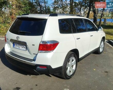 Білий Тойота Хайлендер, об'ємом двигуна 3.46 л та пробігом 227 тис. км за 16800 $, фото 6 на Automoto.ua