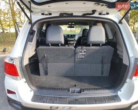 Білий Тойота Хайлендер, об'ємом двигуна 3.46 л та пробігом 227 тис. км за 16800 $, фото 35 на Automoto.ua