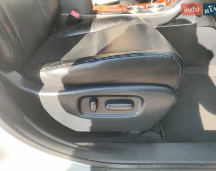 Білий Тойота Хайлендер, об'ємом двигуна 3.46 л та пробігом 227 тис. км за 16800 $, фото 31 на Automoto.ua