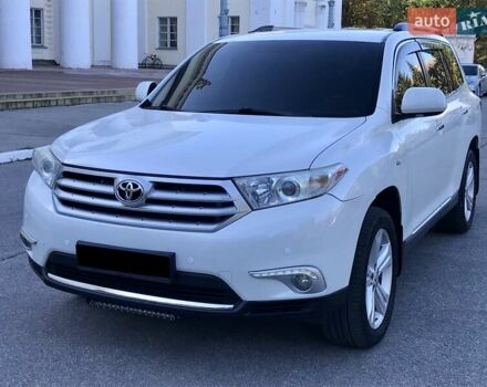 Белый Тойота Хайлендер, объемом двигателя 3.5 л и пробегом 178 тыс. км за 15999 $, фото 8 на Automoto.ua