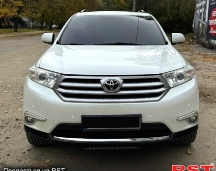 Білий Тойота Хайлендер, об'ємом двигуна 3.5 л та пробігом 178 тис. км за 16200 $, фото 5 на Automoto.ua