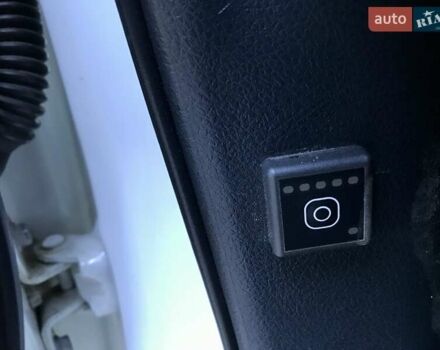 Белый Тойота Хайлендер, объемом двигателя 3.5 л и пробегом 178 тыс. км за 15999 $, фото 20 на Automoto.ua