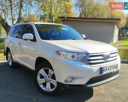 Білий Тойота Хайлендер, об'ємом двигуна 3.46 л та пробігом 227 тис. км за 16800 $, фото 2 на Automoto.ua