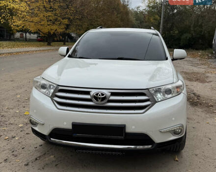 Білий Тойота Хайлендер, об'ємом двигуна 3.5 л та пробігом 178 тис. км за 16200 $, фото 3 на Automoto.ua
