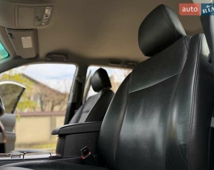 Белый Тойота Хайлендер, объемом двигателя 3.46 л и пробегом 152 тыс. км за 18700 $, фото 63 на Automoto.ua