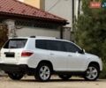 Белый Тойота Хайлендер, объемом двигателя 3.46 л и пробегом 152 тыс. км за 18700 $, фото 28 на Automoto.ua