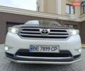 Белый Тойота Хайлендер, объемом двигателя 3.46 л и пробегом 170 тыс. км за 16100 $, фото 5 на Automoto.ua