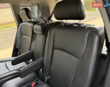 Белый Тойота Хайлендер, объемом двигателя 3.46 л и пробегом 152 тыс. км за 18700 $, фото 56 на Automoto.ua