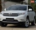 Белый Тойота Хайлендер, объемом двигателя 3.46 л и пробегом 152 тыс. км за 18700 $, фото 2 на Automoto.ua