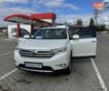 Белый Тойота Хайлендер, объемом двигателя 3.5 л и пробегом 150 тыс. км за 19000 $, фото 1 на Automoto.ua