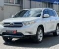 Белый Тойота Хайлендер, объемом двигателя 3.5 л и пробегом 182 тыс. км за 18490 $, фото 1 на Automoto.ua