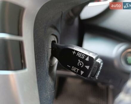 Белый Тойота Хайлендер, объемом двигателя 3.46 л и пробегом 170 тыс. км за 16100 $, фото 38 на Automoto.ua