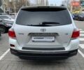 Белый Тойота Хайлендер, объемом двигателя 3.46 л и пробегом 181 тыс. км за 17999 $, фото 5 на Automoto.ua