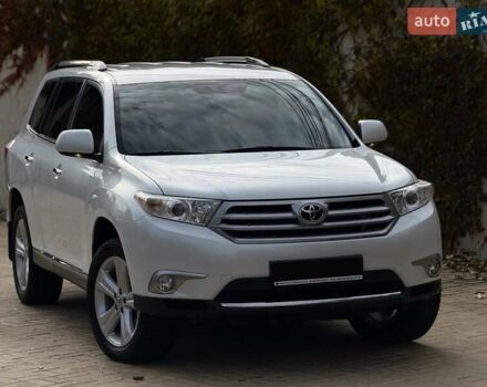 Белый Тойота Хайлендер, объемом двигателя 3.46 л и пробегом 152 тыс. км за 18700 $, фото 15 на Automoto.ua