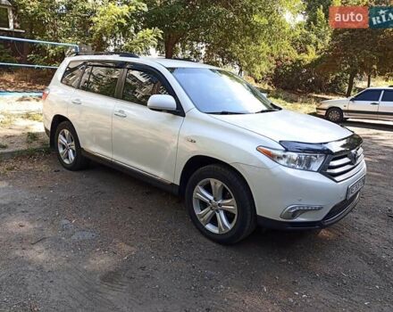 Білий Тойота Хайлендер, об'ємом двигуна 3.46 л та пробігом 211 тис. км за 17450 $, фото 11 на Automoto.ua