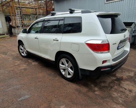 Білий Тойота Хайлендер, об'ємом двигуна 0 л та пробігом 267 тис. км за 391 $, фото 8 на Automoto.ua
