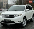 Белый Тойота Хайлендер, объемом двигателя 3.46 л и пробегом 200 тыс. км за 14999 $, фото 1 на Automoto.ua
