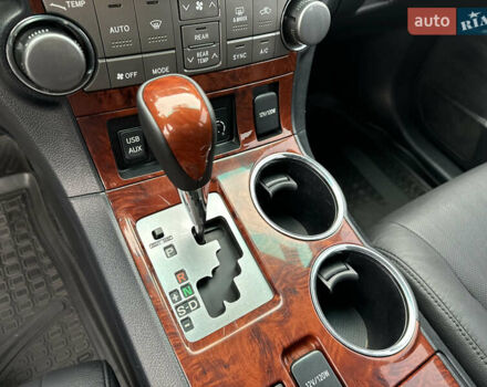 Белый Тойота Хайлендер, объемом двигателя 3.46 л и пробегом 200 тыс. км за 14999 $, фото 76 на Automoto.ua