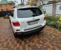 Білий Тойота Хайлендер, об'ємом двигуна 0 л та пробігом 267 тис. км за 391 $, фото 5 на Automoto.ua