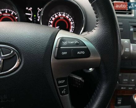 Белый Тойота Хайлендер, объемом двигателя 3.46 л и пробегом 28 тыс. км за 25622 $, фото 22 на Automoto.ua