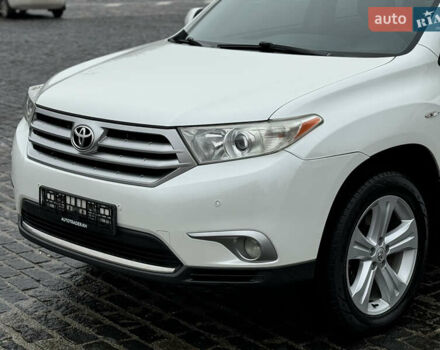 Белый Тойота Хайлендер, объемом двигателя 3.46 л и пробегом 200 тыс. км за 14999 $, фото 28 на Automoto.ua