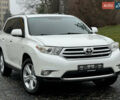 Белый Тойота Хайлендер, объемом двигателя 3.46 л и пробегом 205 тыс. км за 14200 $, фото 3 на Automoto.ua