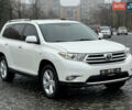 Белый Тойота Хайлендер, объемом двигателя 3.46 л и пробегом 205 тыс. км за 14200 $, фото 13 на Automoto.ua