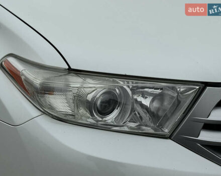 Белый Тойота Хайлендер, объемом двигателя 3.46 л и пробегом 200 тыс. км за 14999 $, фото 35 на Automoto.ua