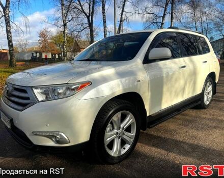 Білий Тойота Хайлендер, об'ємом двигуна 3.5 л та пробігом 207 тис. км за 16850 $, фото 3 на Automoto.ua