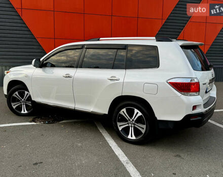 Білий Тойота Хайлендер, об'ємом двигуна 3.46 л та пробігом 175 тис. км за 16500 $, фото 13 на Automoto.ua