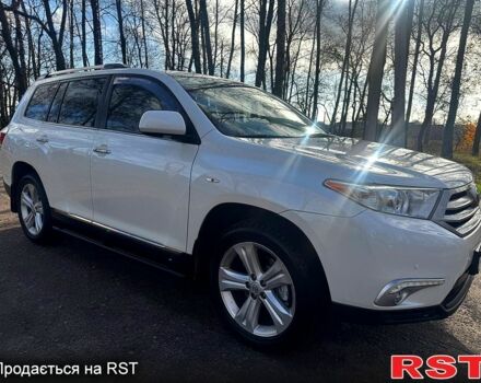 Білий Тойота Хайлендер, об'ємом двигуна 3.5 л та пробігом 207 тис. км за 16850 $, фото 2 на Automoto.ua