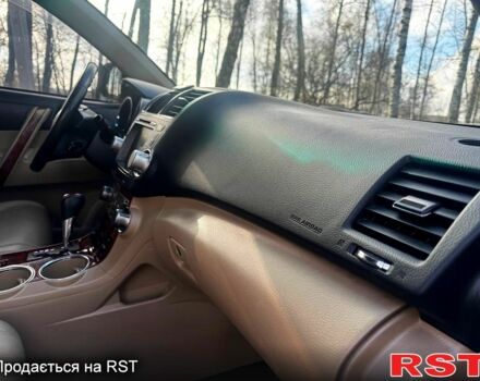 Білий Тойота Хайлендер, об'ємом двигуна 3.5 л та пробігом 207 тис. км за 16850 $, фото 11 на Automoto.ua