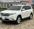 Белый Тойота Хайлендер, объемом двигателя 3.46 л и пробегом 189 тыс. км за 16500 $, фото 1 на Automoto.ua