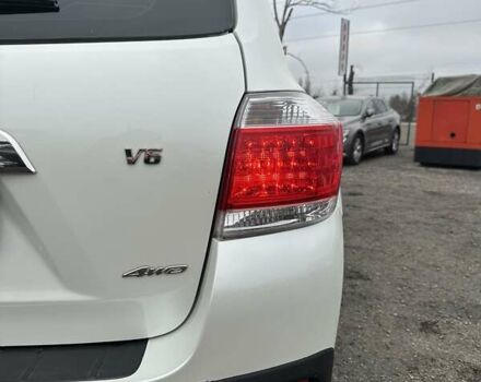 Белый Тойота Хайлендер, объемом двигателя 3.46 л и пробегом 199 тыс. км за 18000 $, фото 8 на Automoto.ua