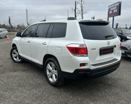 Белый Тойота Хайлендер, объемом двигателя 3.46 л и пробегом 199 тыс. км за 18000 $, фото 7 на Automoto.ua
