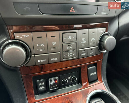 Белый Тойота Хайлендер, объемом двигателя 3.46 л и пробегом 200 тыс. км за 14999 $, фото 81 на Automoto.ua